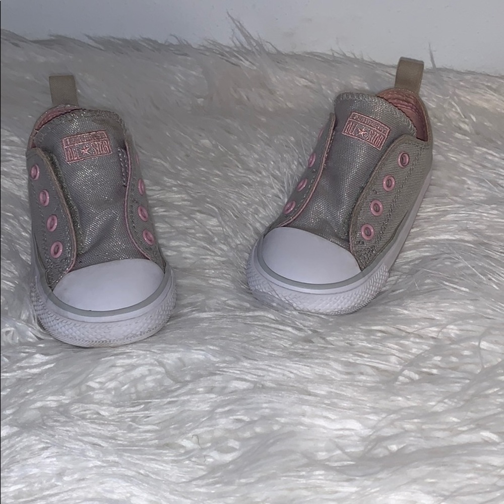 Toddler converse shoes
